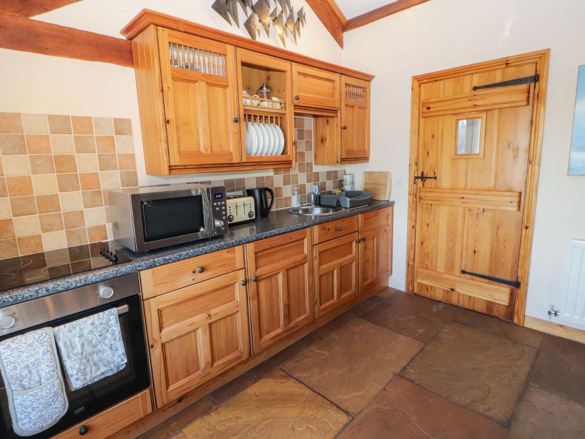 Sonya'S Cottage Anthorn Экстерьер фото